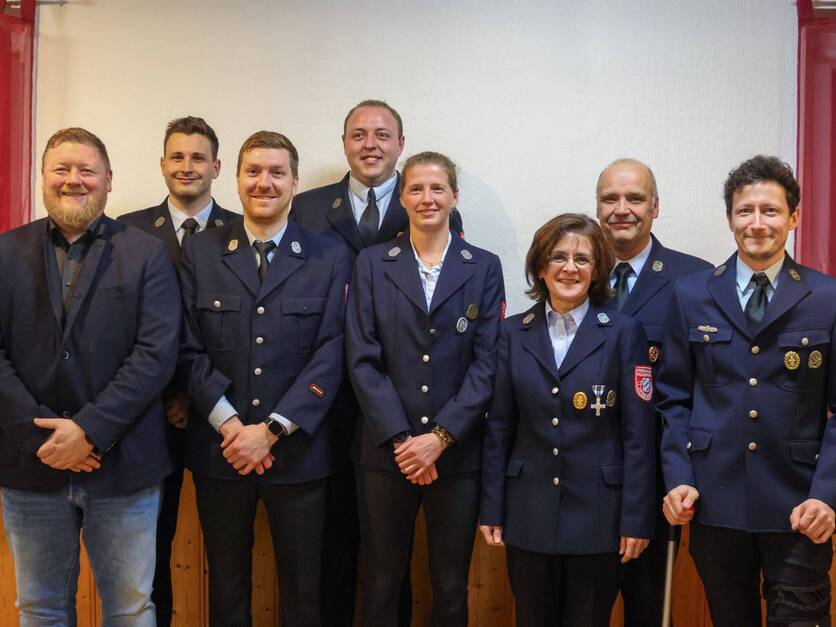 JHV FFW OMU Ehrungen und Neuwahlen