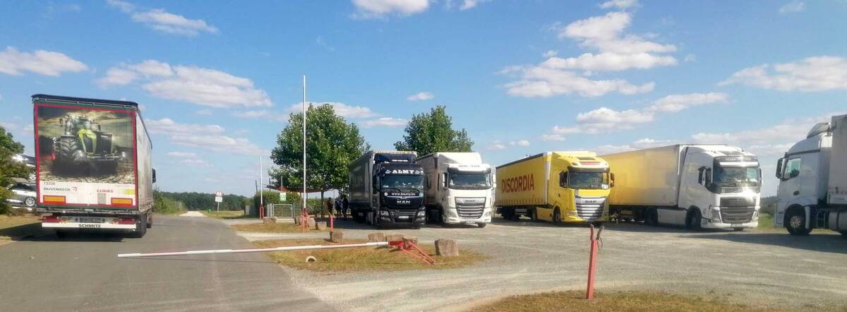 Sporthalle Seebachgrund Parkplatz Schranke beschädigt 18.08.2025