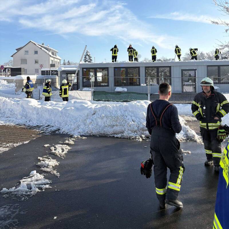 Kita Hannberg Dach von Schnee räumen 27.01.26