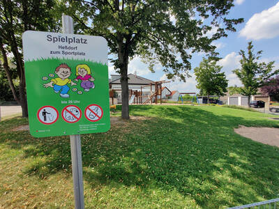 Spielplatz in Heßdorf am Sportplatz