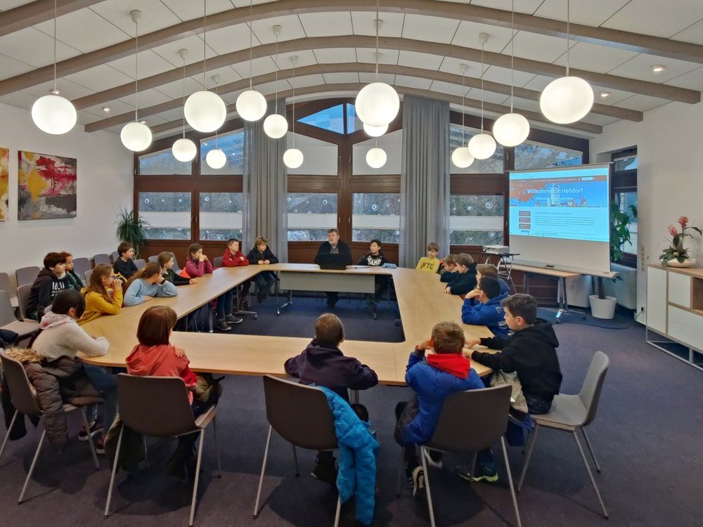 Grundschüler aus Hannberg zu Besuch beim Heßdorfer Bürgermeister am 26.01.2023