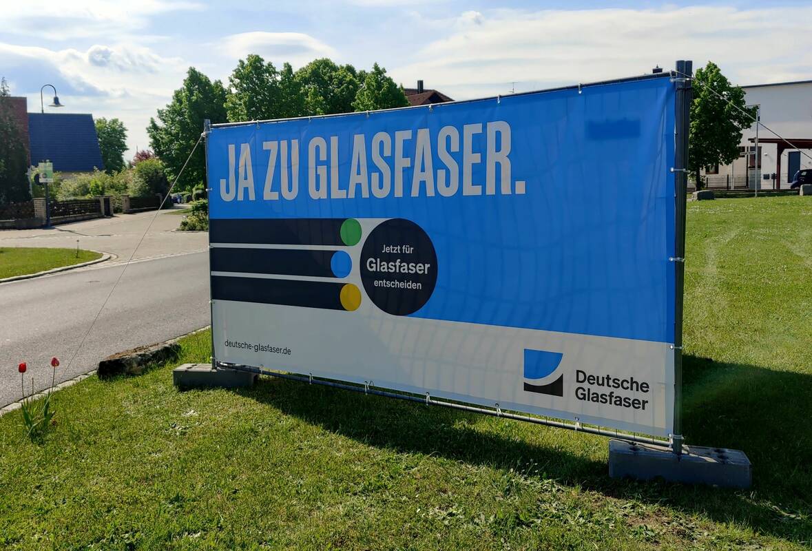 20220513 deutsche glasfaser plakat hessdorf 02as-1179x800