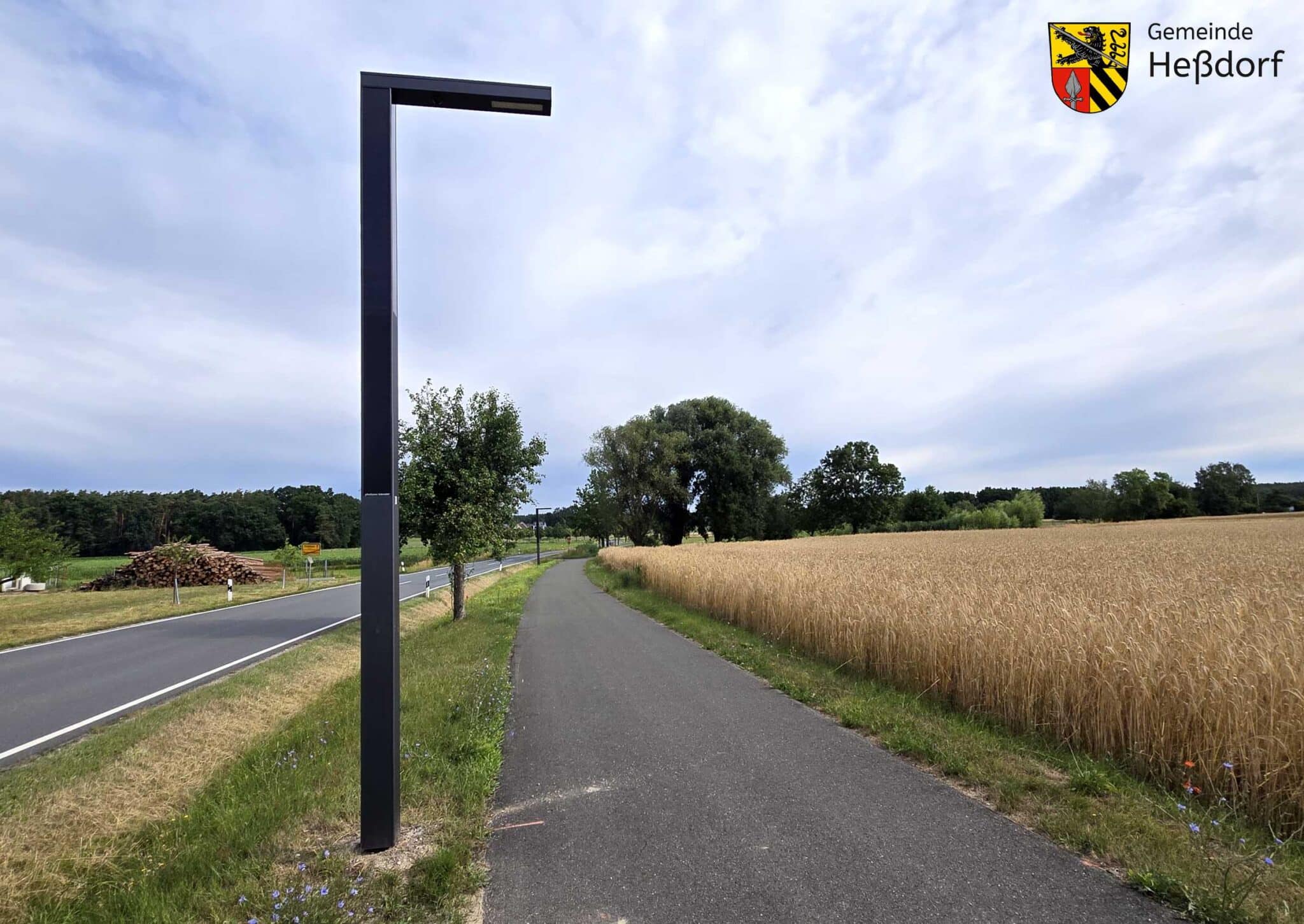 Neue LED-Beleuchtung Radweg Niederlindach - Röhrach